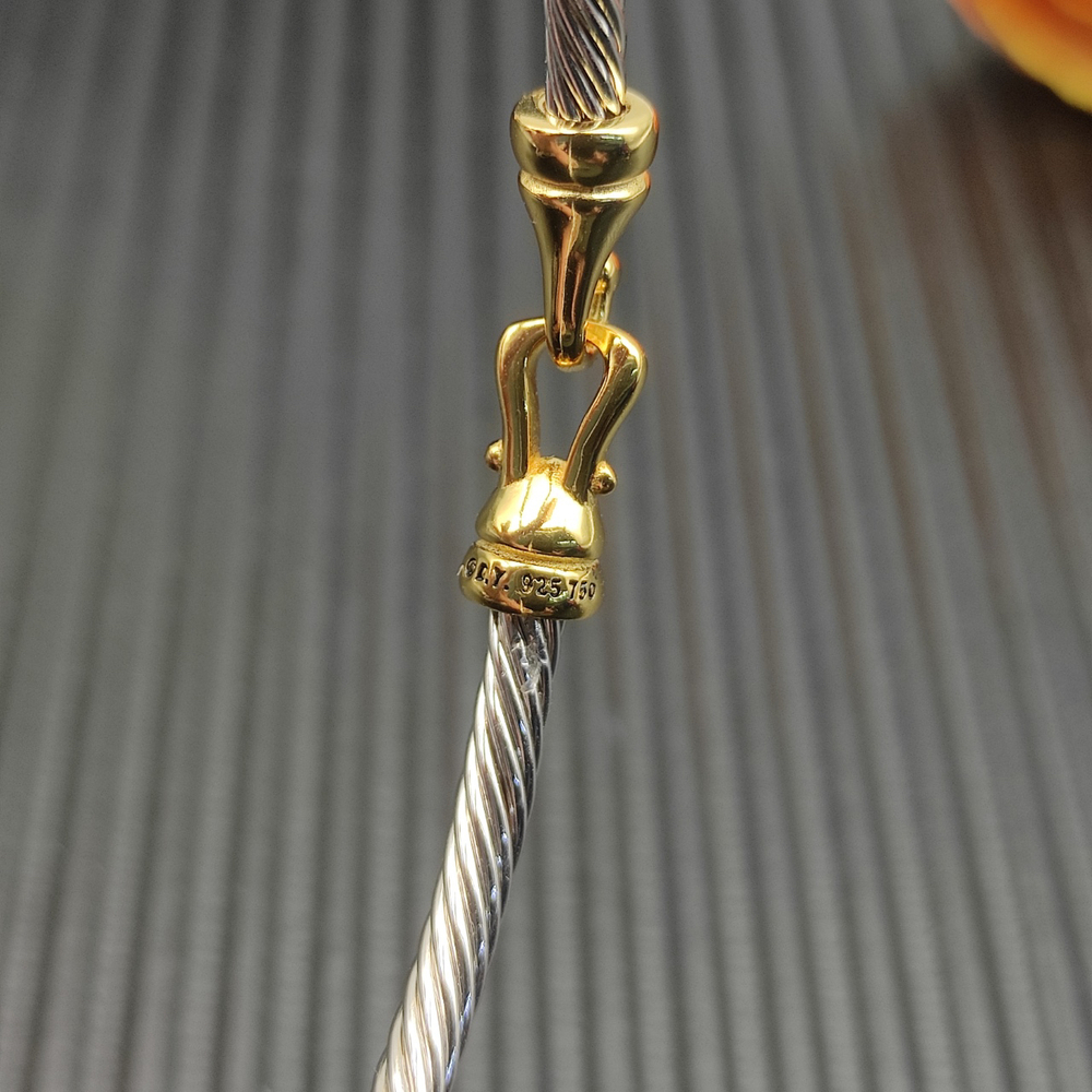 David Yurman 3mm Gold Hook Bracelet - Picture 5 of 5